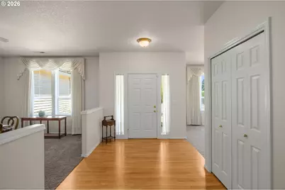 10910 NW 7th Ave, Vancouver, WA 98685 - Photo 4