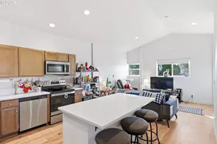 22904 SW Pine St, Sherwood, OR 97140 - Photo 20