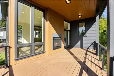 3718 SW Hillside Dr, Portland, OR 97221 - Photo 10