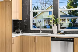 2938 NE 62nd Ave, Portland, OR 97213 - Photo 6