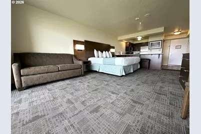 88416 1st Ave #221,223, Florence, OR 97439 - Photo 8