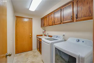 9201 NE 32nd Ave, Vancouver, WA 98665 - Photo 16