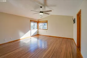 9201 NE 32nd Ave, Vancouver, WA 98665 - Photo 18