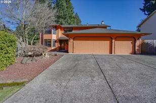 9201 NE 32nd Ave, Vancouver, WA 98665 - Photo 2