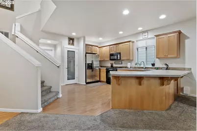 4290 SW Highgate Ter, Beaverton, OR 97078 - Photo 6