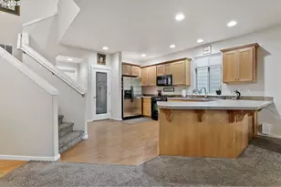 4290 SW Highgate Terrace, Beaverton, OR 97078 - Photo 6