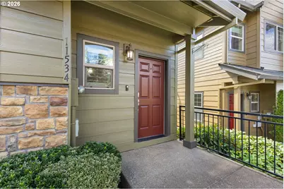 11534 SE Aquila St, Happy Valley, OR 97086 - Photo 2