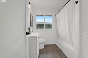821 Cedar St, Sweet Home, OR 97386 - Photo 18