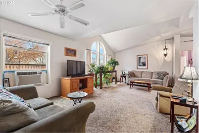 3640 Birch St, Baker City, OR 97814 - Photo 6