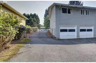 402 NW 69th St, Vancouver, WA 98665 - Photo 28