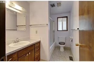 402 NW 69th St, Vancouver, WA 98665 - Photo 20