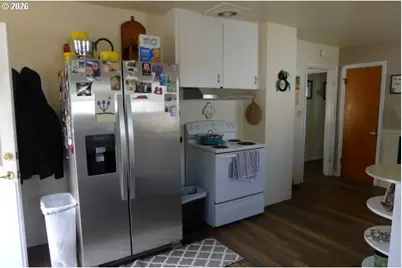 255 Beach Blvd, Winchester Bay, OR 97467 - Photo 18