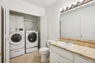 10763 SW River Dr, Tigard, OR 97224 - Photo 26