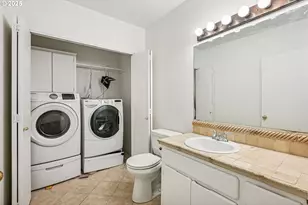 10763 SW River Dr, Tigard, OR 97224 - Photo 16