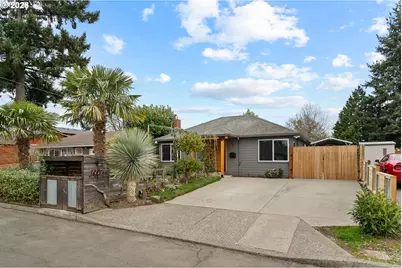 7452 SE 49th Ave, Portland, OR 97206 - Photo 2