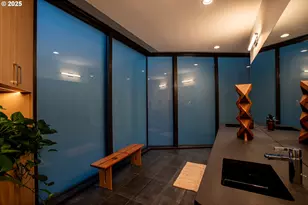 6371 NW Winston Dr, Portland, OR 97210 - Photo 24