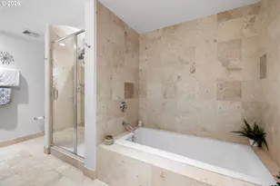 1900 S River Dr, Portland, OR 97201 - Photo 26