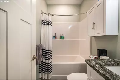 1205 Crocker St, Coos Bay, OR 97420 - Photo 10