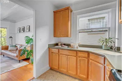 2046 NW Flanders St #22, Portland, OR 97209 - Photo 28