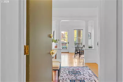 2046 NW Flanders St #22, Portland, OR 97209 - Photo 8