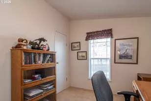 104 Willamina Ln, Roseburg, OR 97470 - Photo 30