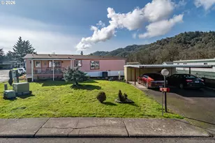 104 Willamina Ln, Roseburg, OR 97470 - Photo 42