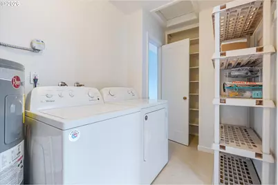 1925 N Alberta St, Portland, OR 97217 - Photo 18