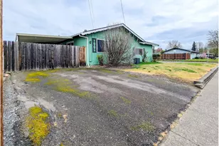 1612 NW Wanell St, Roseburg, OR 97471 - Photo 30