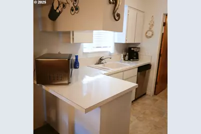 166 Peacock Ln, Myrtle Creek, OR 97457 - Photo 12