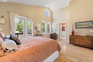 1048 NW Burnside Rd, Gresham, OR 97030 - Photo 32