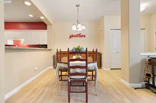1048 NW Burnside Rd, Gresham, OR 97030 - Photo 10