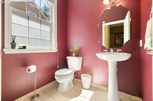 1048 NW Burnside Rd, Gresham, OR 97030 - Photo 18