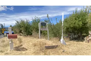 3842 W Main St, Medford, OR 97501 - Photo 2