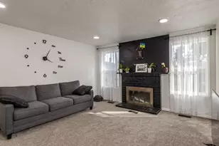 111 SE 165th Ave, Portland, OR 97233 - Photo 8