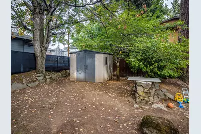 111 SE 165th Ave, Portland, OR 97233 - Photo 34