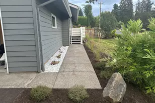 23484 SW Pine St, Sherwood, OR 97140 - Photo 2