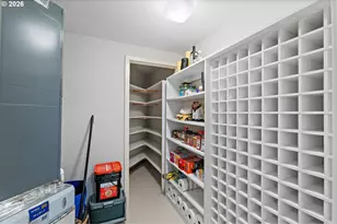 305 S Montgomery St, Portland, OR 97201 - Photo 22