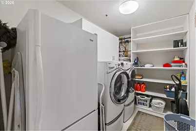 305 S Montgomery St #508, Portland, OR 97201 - Photo 32
