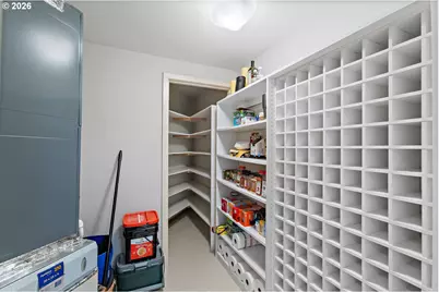 305 S Montgomery St #508, Portland, OR 97201 - Photo 22