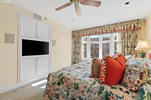 305 S Montgomery St, Portland, OR 97201 - Photo 12