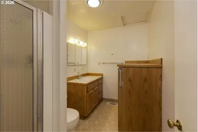 591 Harden Dr, Lebanon, OR 97355 - Photo 16
