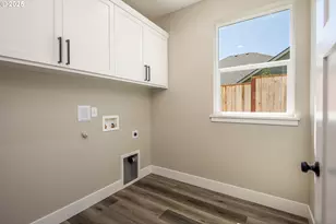 87744 8th St, Veneta, OR 97487 - Photo 20