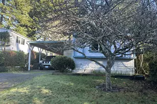 98825 Pleasant Hill Dr, Brookings, OR 97415 - Photo 2