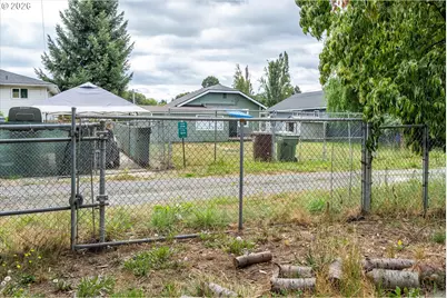 270 23rd Ave, Longview, WA 98632 - Photo 40