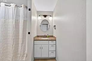 29650 SW Courtside Dr, Wilsonville, OR 97070 - Photo 20