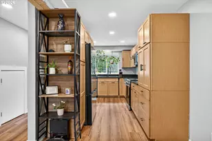 29650 SW Courtside Dr, Wilsonville, OR 97070 - Photo 8
