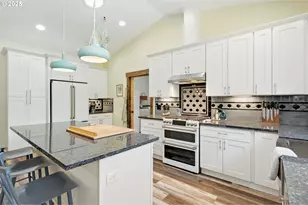 11 Edgewater Dr, Carson, WA 98610 - Photo 10