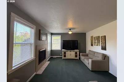 3408 Ambleside Dr, Springfield, OR 97477 - Photo 12