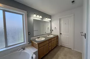 3408 Ambleside Dr, Springfield, OR 97477 - Photo 32