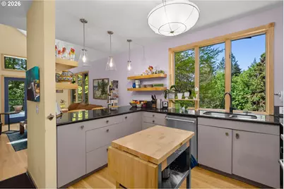 7324 NW Penridge Rd, Portland, OR 97229 - Photo 14